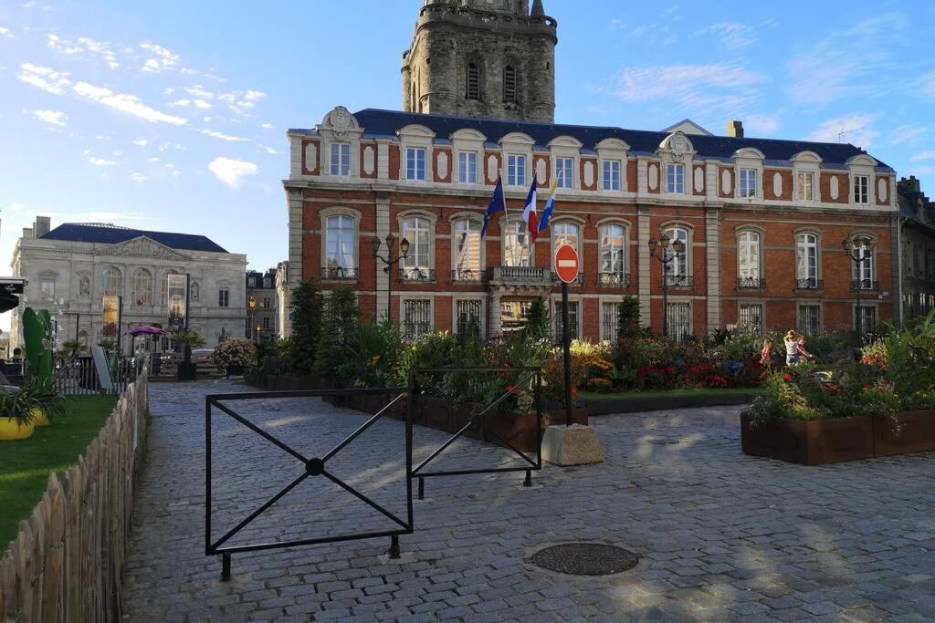 Appartement Au Coeur Des Remparts บูโลญ-ซูร์-แมร์ ภายนอก รูปภาพ